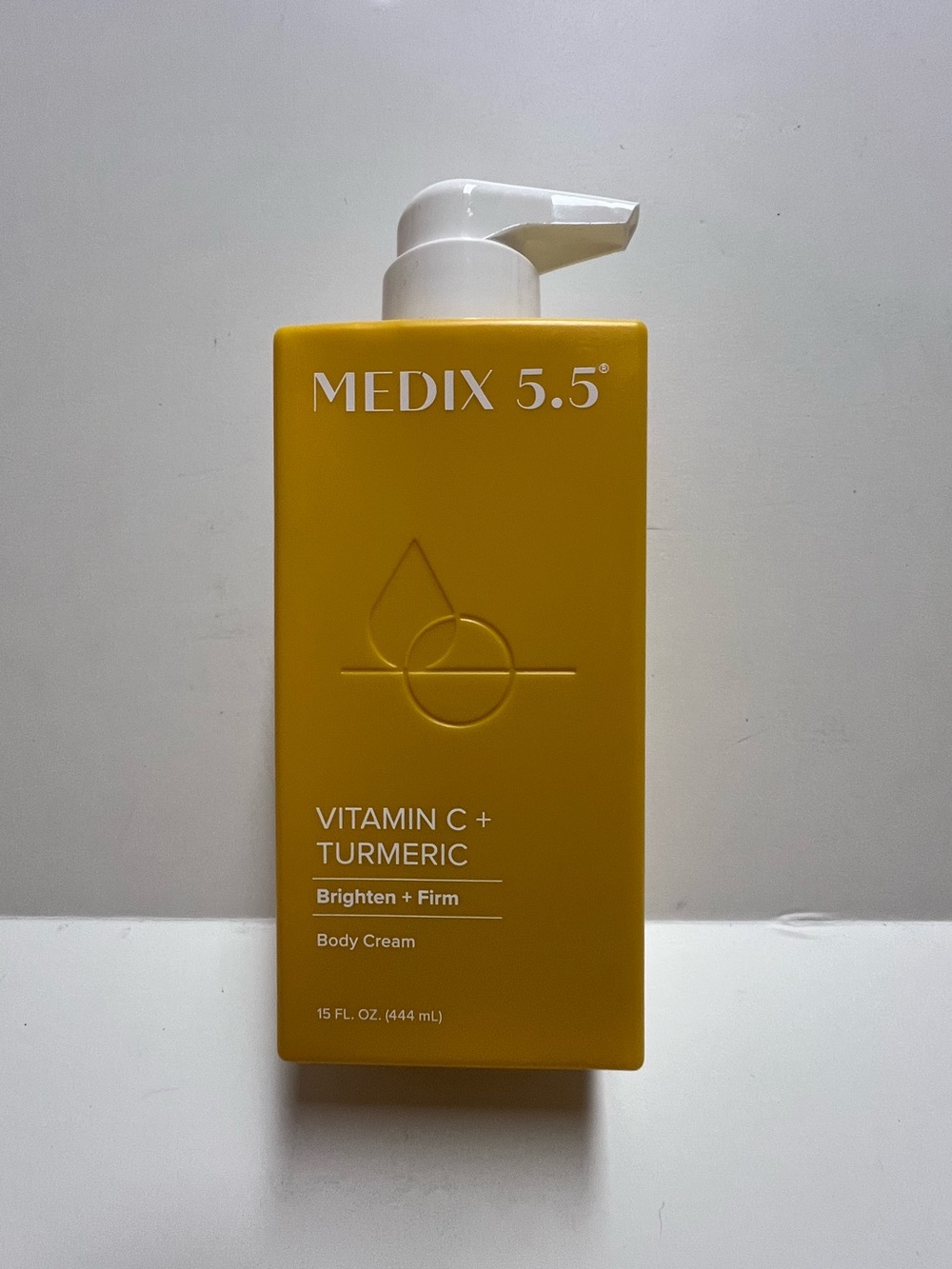 MEDIX 5.5 ~ VITAMIN C + TURMERIC Brightening Firming BODY CREAM 444ml